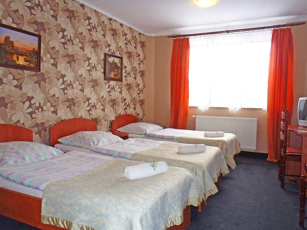 Hotel Monet & Rubbens Stary Toruń Екстериор снимка